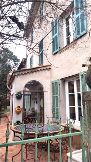 bastide à la vente -   83210  SOLLIES TOUCAS, surface 225 m2 vente bastide - UBI481796096